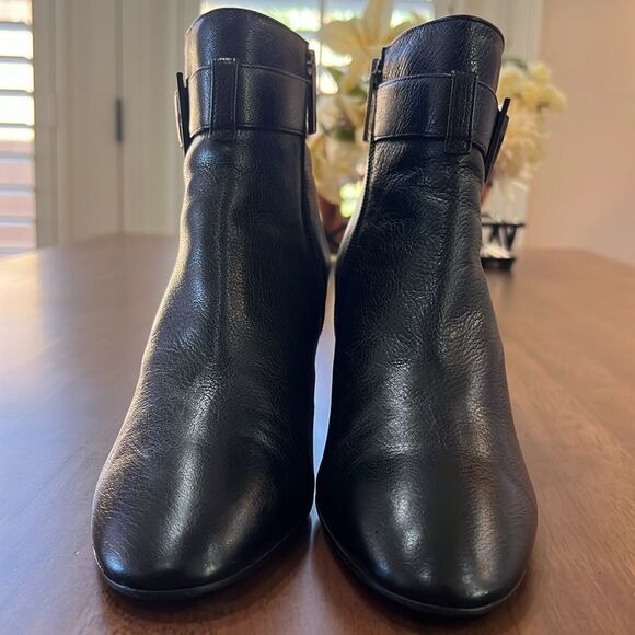 Aquatalia Vanie Black Weatherproof Leather Ankle Boots Made In Italy Women’s 7.5 - Picture 4 of 10